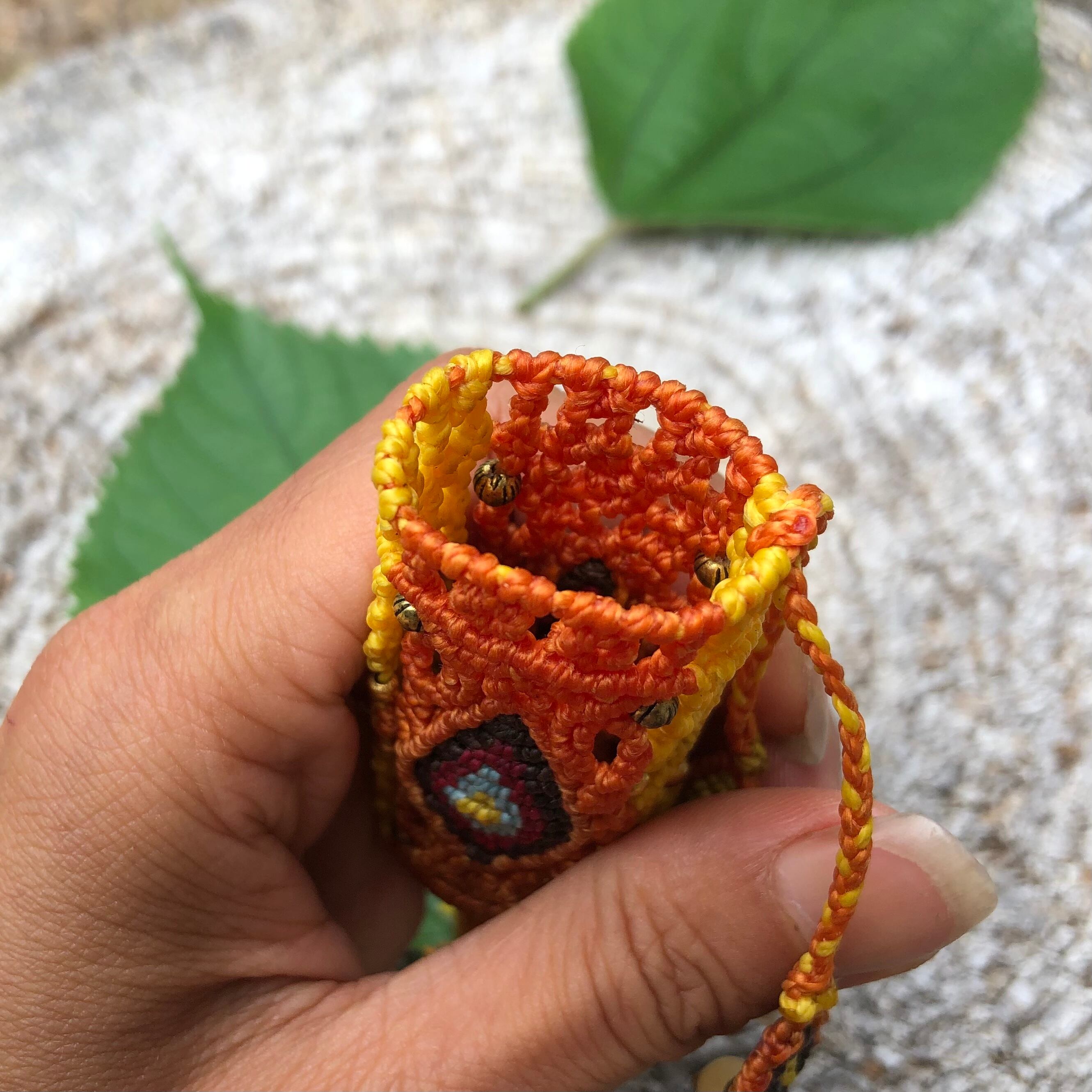 天然石【スコレサイト】トライバルパターンマクラメチョーカー