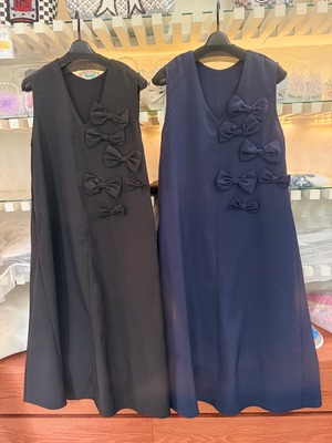 ¥11000スッキリVネック♡おりぼんワンピース/ブラック/ネイビー【クリックポストの場合あり】