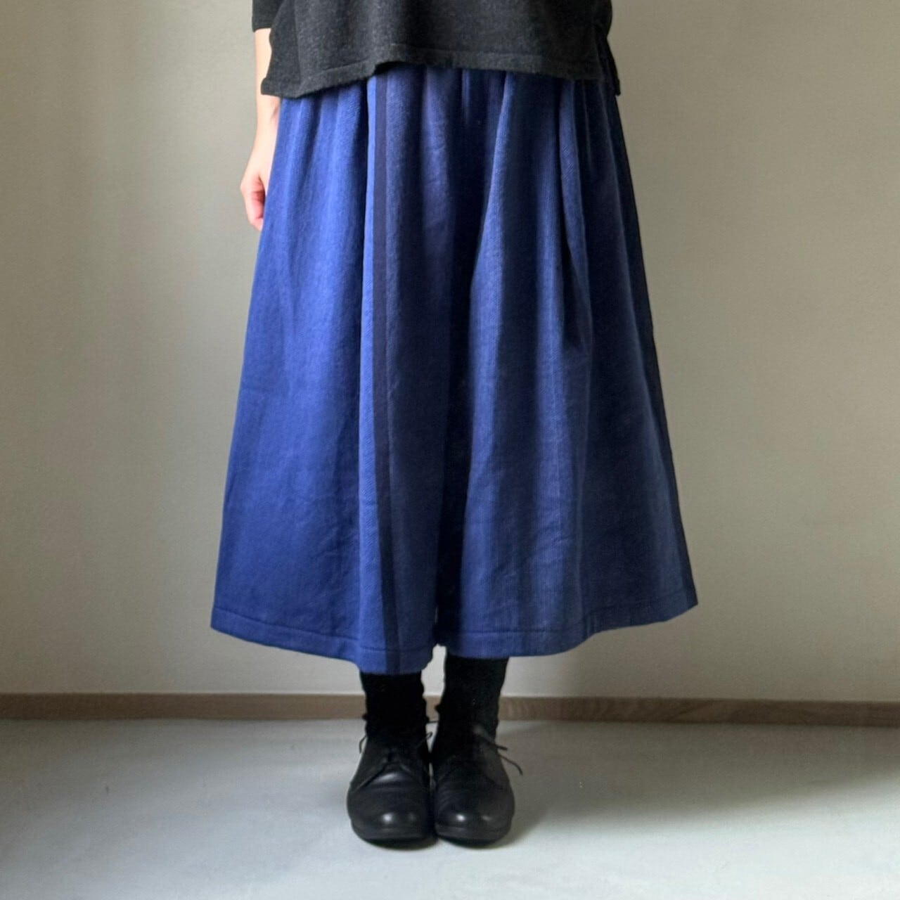 □ tamaki niime 玉木新雌 | 日々花［ Hibika online ］