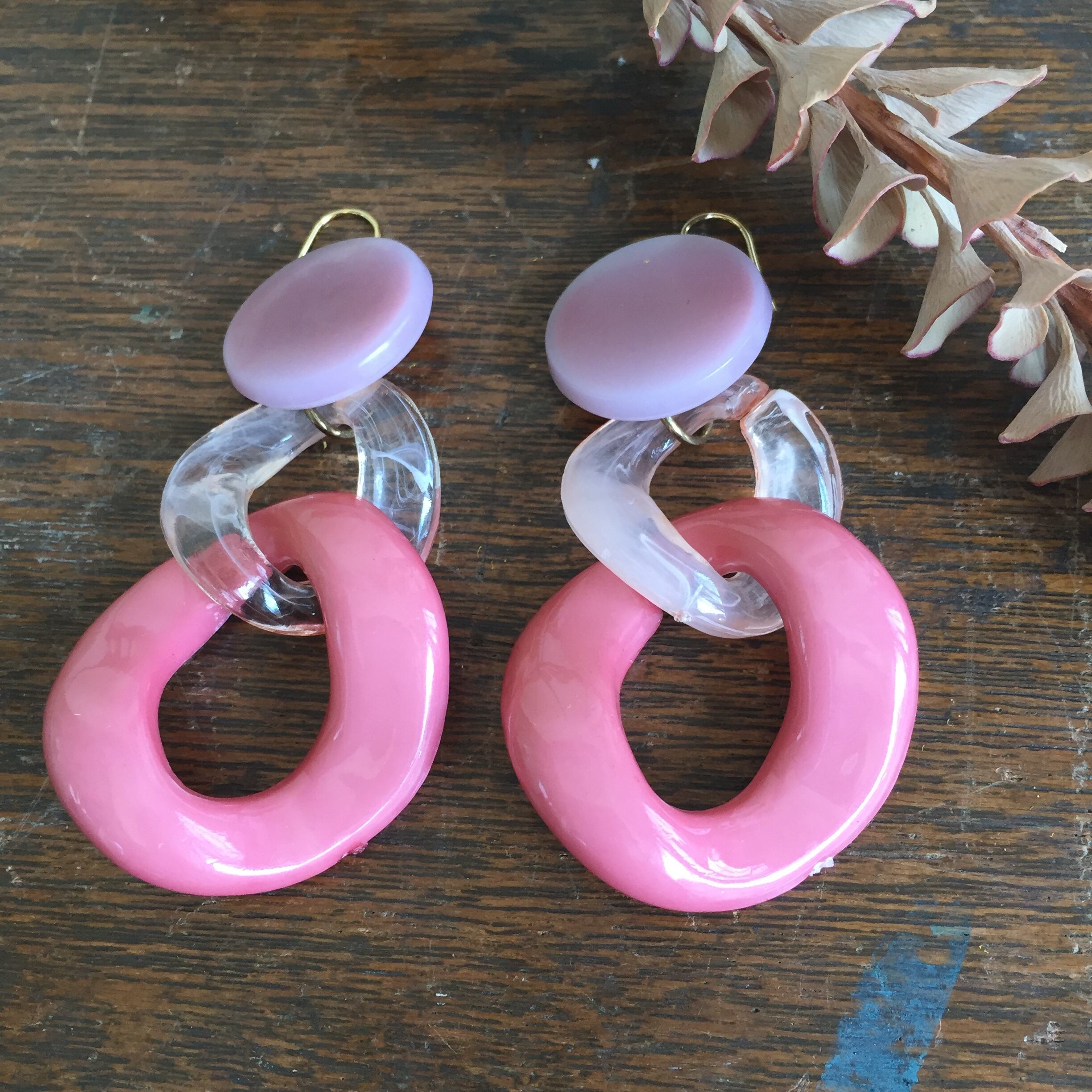 【SALE】60s風フックピアス（vintage botton・vintage part)