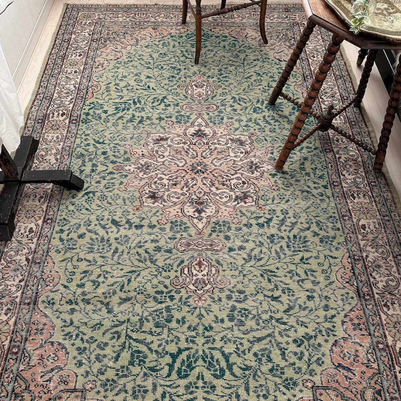 トルコ ヴィンテージラグ TR033 | イスパルタ | 162cm × 257cm