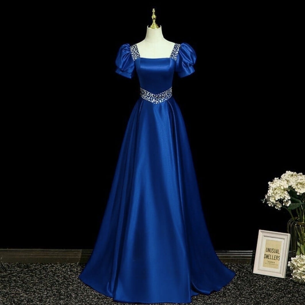 パフスリーブビジューサテンドレス D1500