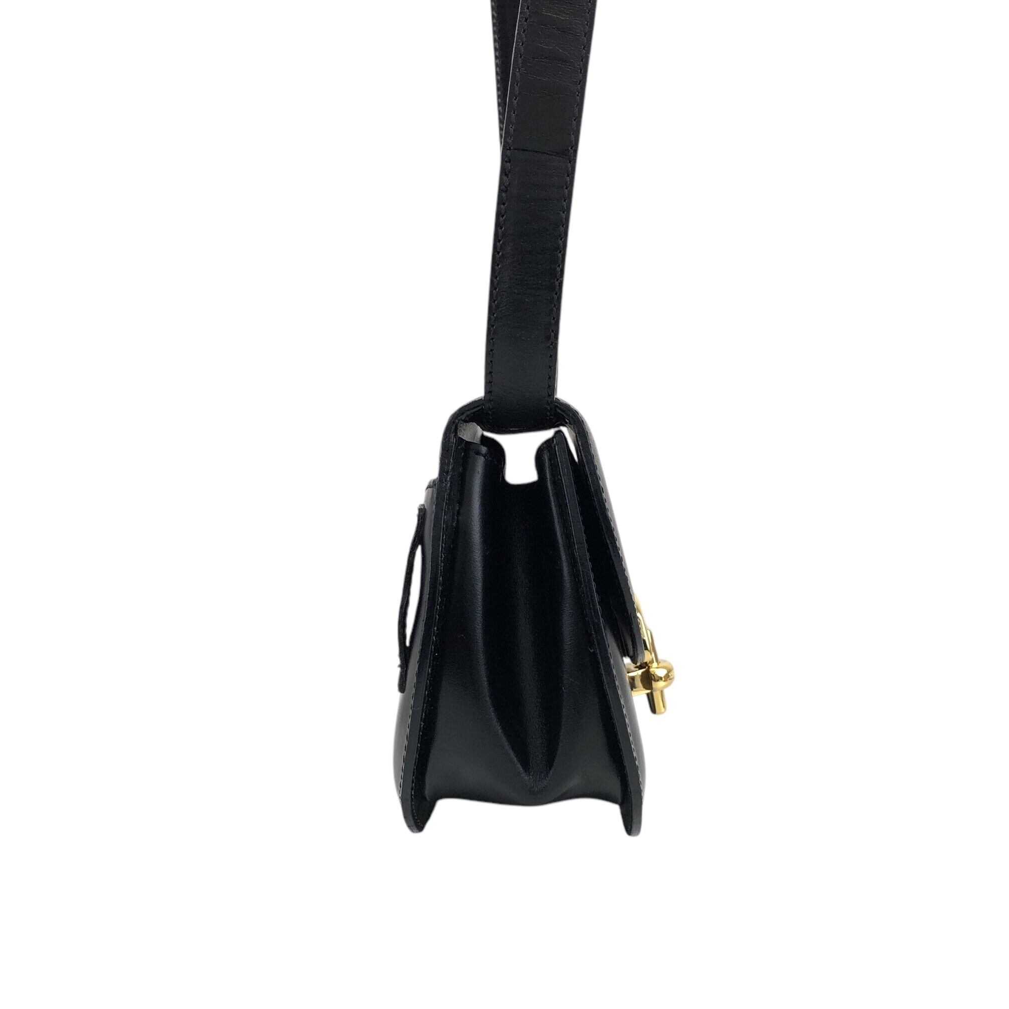 セリーヌ レザー ミニ ショルダーバッグ ハンドバッグ ブラック CELINE セリーヌ ショルダーバッグ ブラック ロゴ 型押し レザー