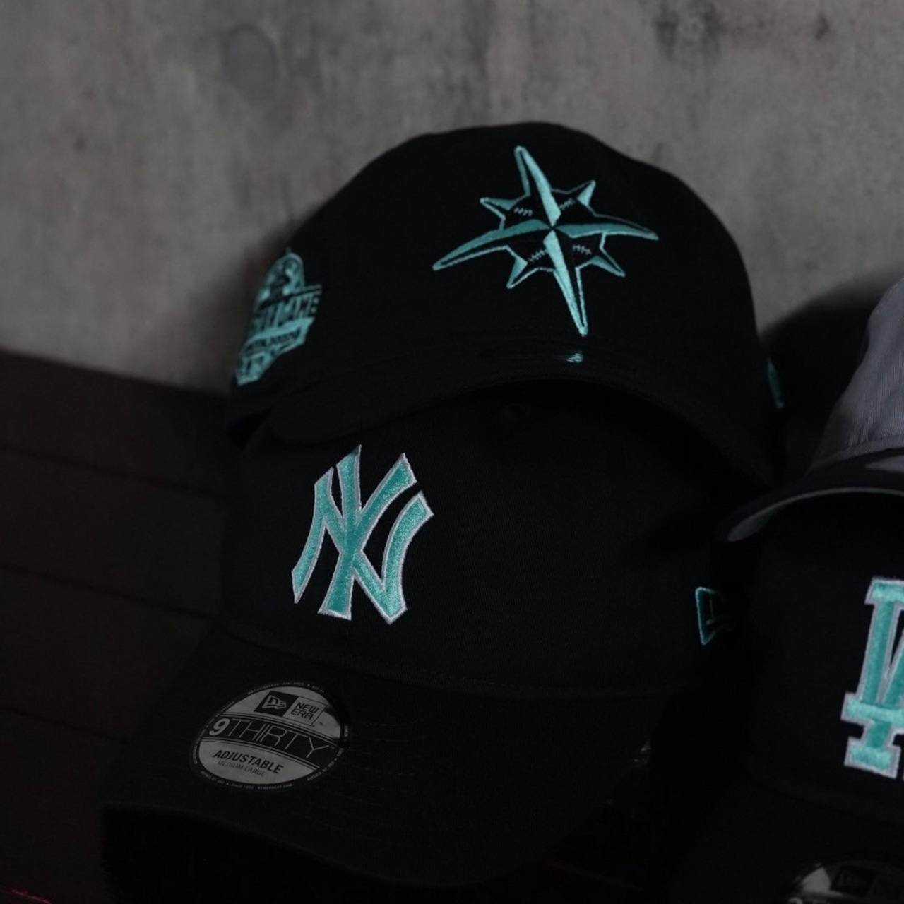 【gifthat別注】NEW ERA 930/9THIRTY  ニューヨーク・ヤンキース　BLACK SEAGLASS