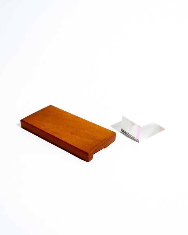 Wooden shiftable perpetual calendar