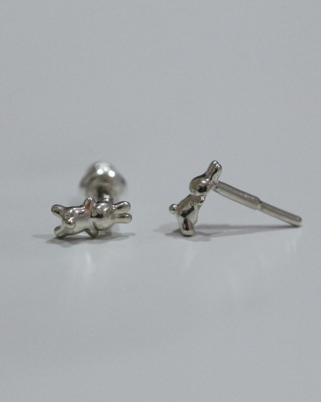うさぎ body earring straight  silver925 プレーン 18G #LJ23034P 16G #LJ24111P 14G #LJ24112P