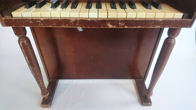vintage］schoenhutトイピアノ30鍵盤① | おもちゃ楽器.com