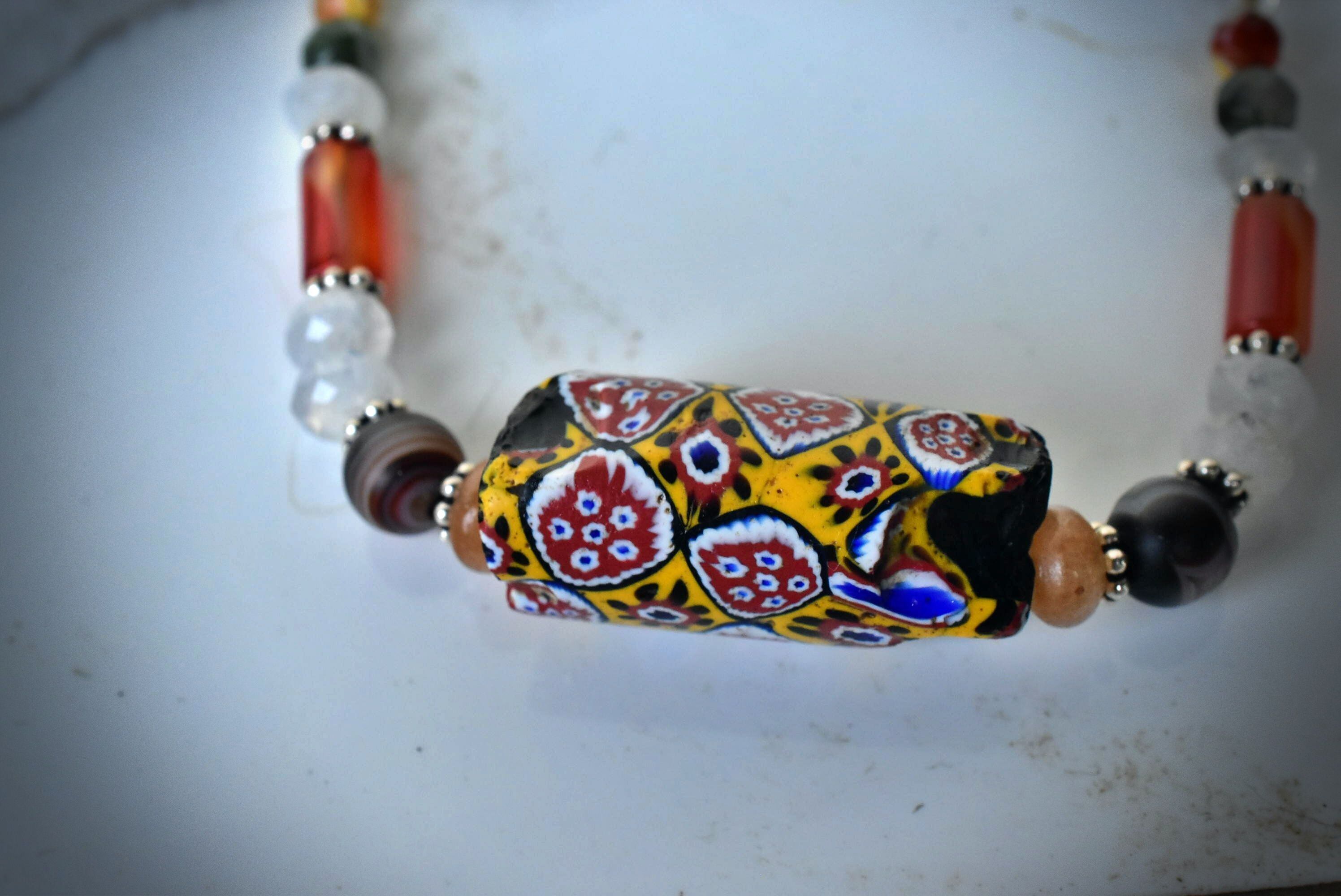 太古のイエロー☆モロッコ産アンティークビーズネックレスany003