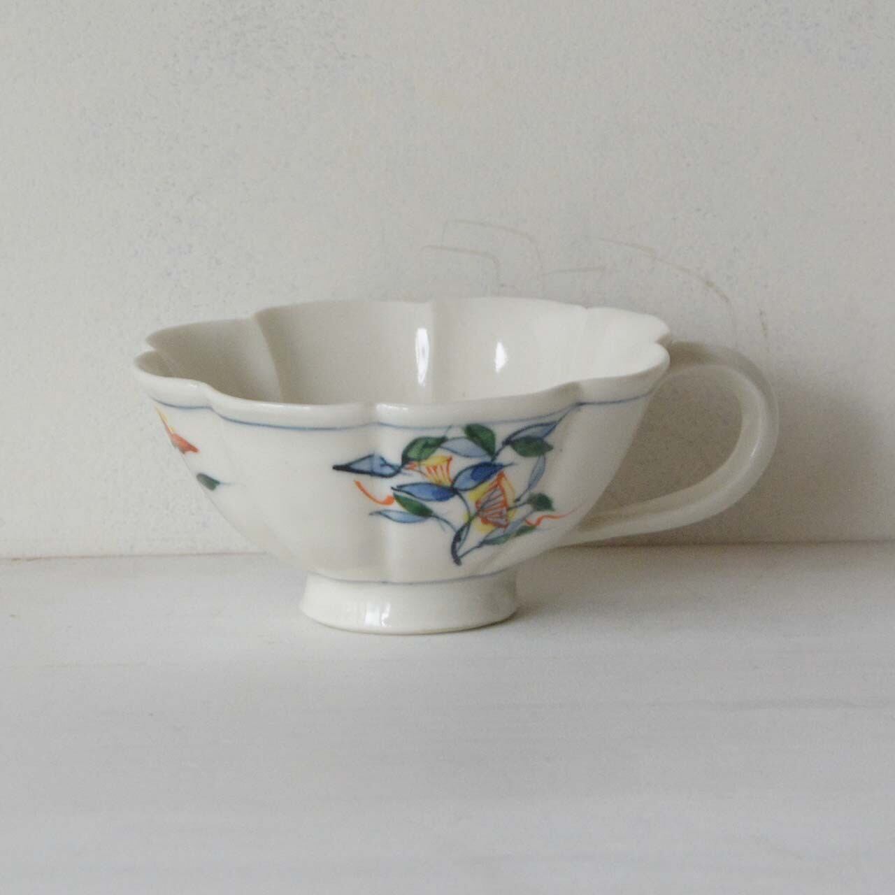 宮田竜司 呉須赤江 輪花 カップ（S-7 A） | MIGO LABO