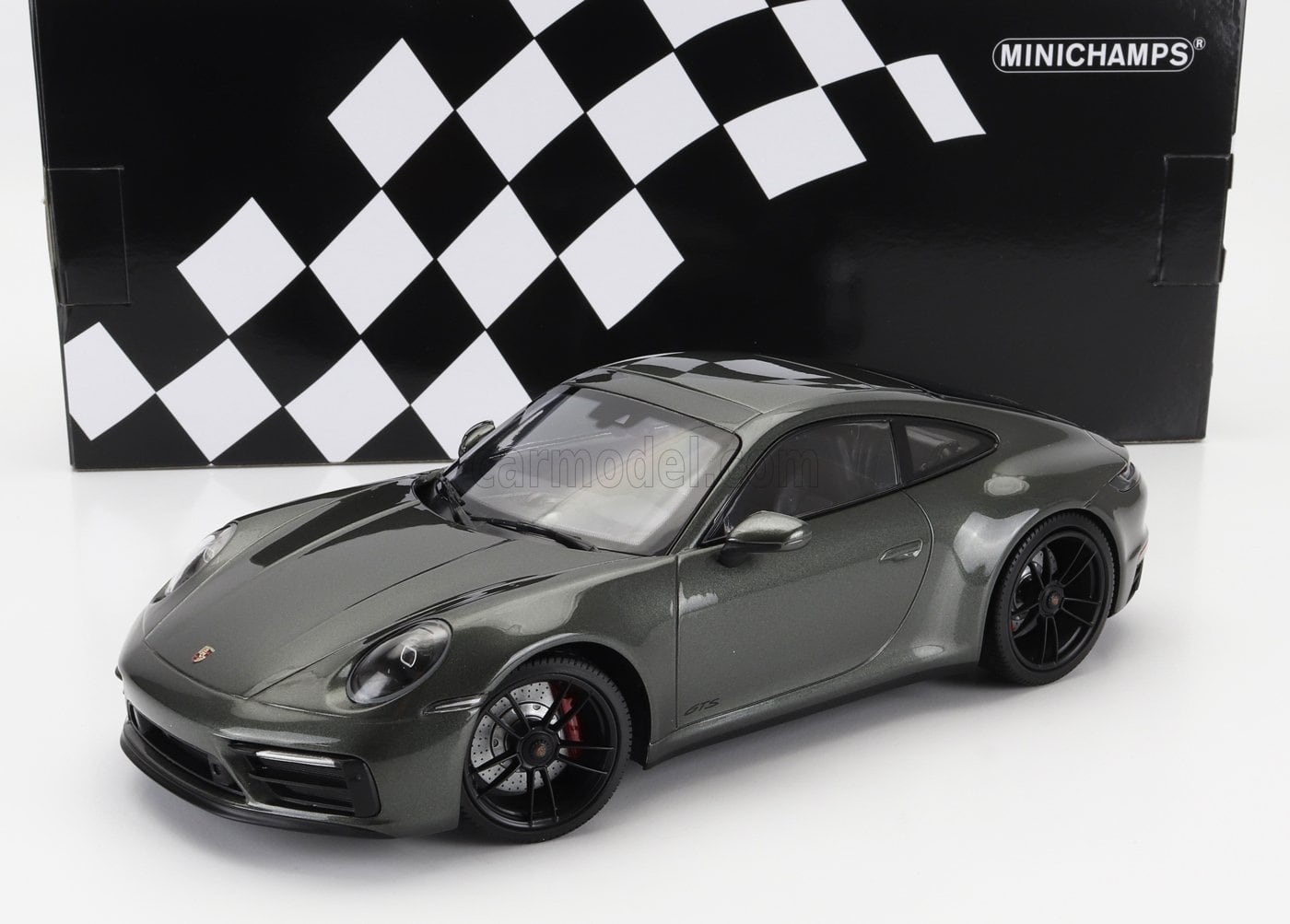 ミニカー 1/18 ポルシェ 911 992 カレラ 4 GTS ミニチャンプス