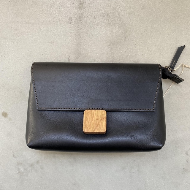 [ YURUKU ] Leather Pouch / BLACK
