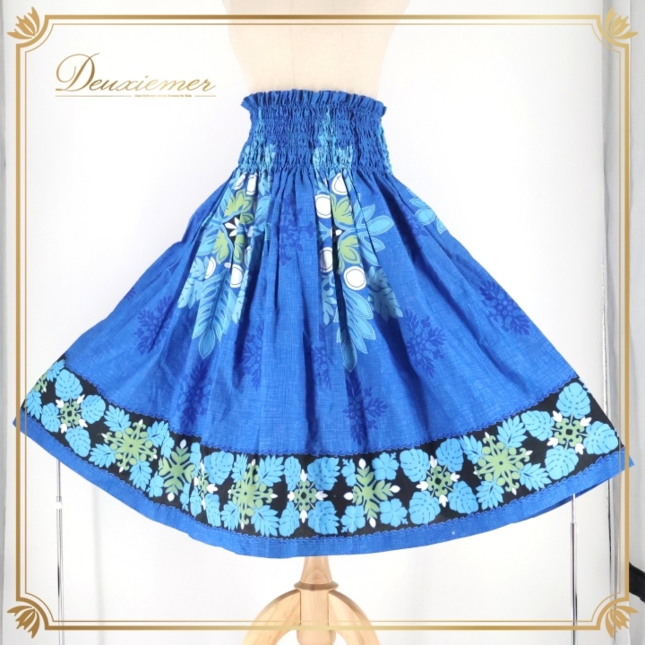 フラダンス 衣装 パウスカート ブルー系 ハワイアンプリント アロハ 花柄 フラワープリント 植物柄 レッスン 練習 フラ ダンス ブラック系 グリーン系 青 水色 黒 黄緑 華やか 鮮やか さわやか 大人っぽい 上品 ふんわり かわいい フェミニン エレガント レディース ダンス衣装 ビビッド おしゃれ 軽やか