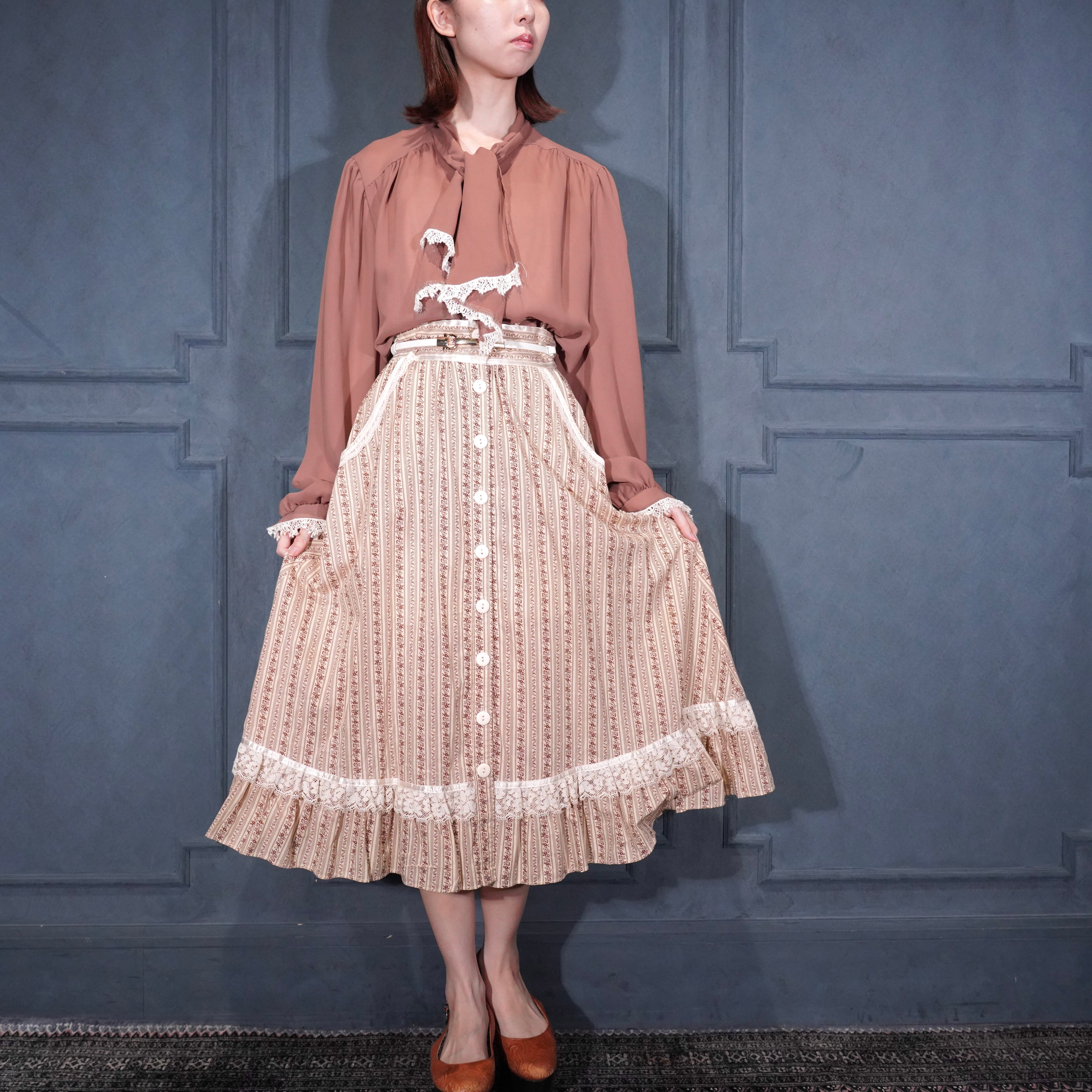 USA VINTAGE GUNNE SAX FLOWER PATTERNED FRONT BUTTON DESIGN LONG