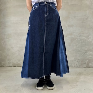 TUCK SKIRT / INDIGO×BLUE