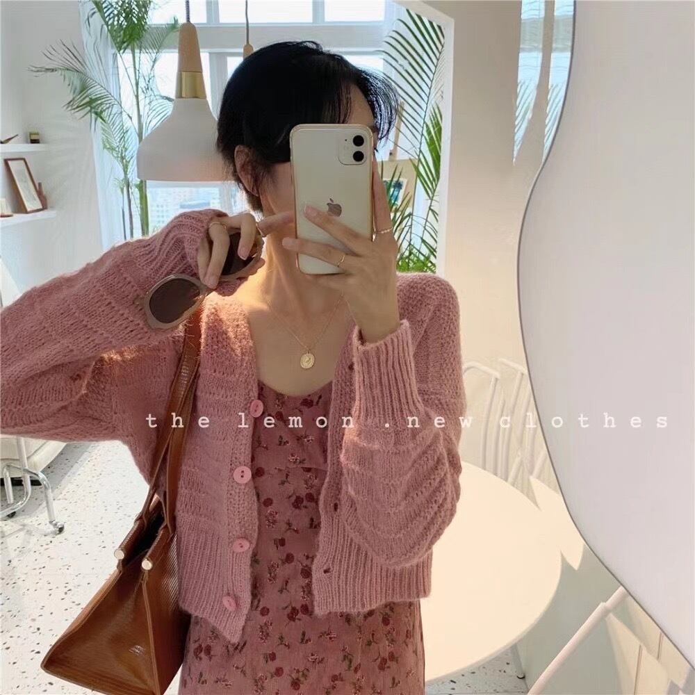 Vネックニットカーディガン