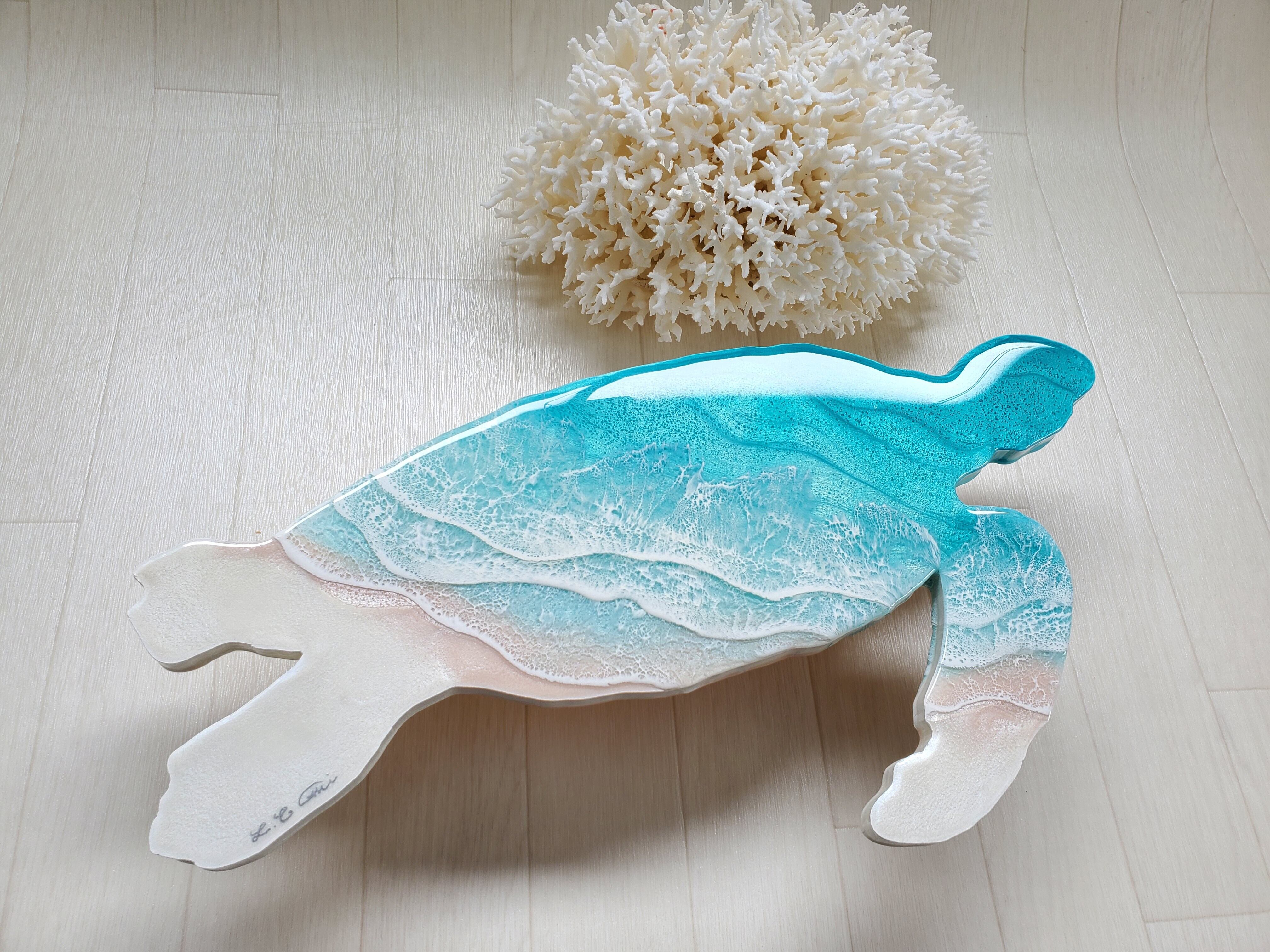 114.オーシャンレジンアート ホヌ型パネル小