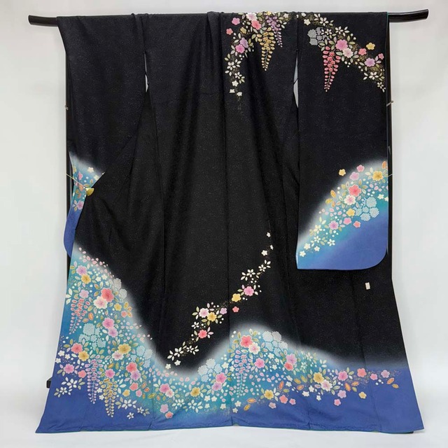 振袖 中古 黒 大きい 幅広 正絹 古典 裄72.2cm 身丈175cm 美品 2L サイズ 成人式 6743