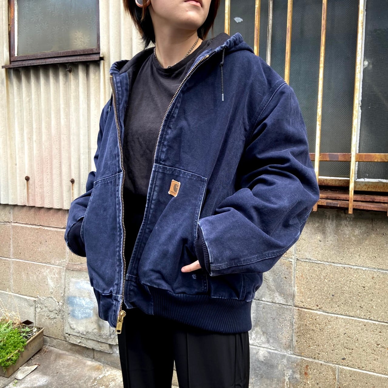 カーハート アクティブパーカー ワークジャケット メンズxl相当 古着 フルジップパーカー キルティングライナー Carhartt ダック地 ミッドナイト ダークブルー 紺色 ワークジャケット Al2110 Cave 古着屋 公式 古着通販サイト