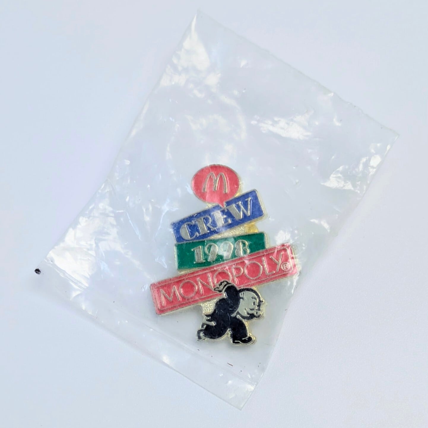 送料無料！☆DEADSTOCK / VINTAGE1998 ピンズ PINS☆ピンバッジ