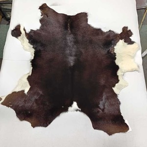 【毛皮】ヘアカーフ(仔牛)　※浅草橋駅前店舗兼用在庫　NP-003
