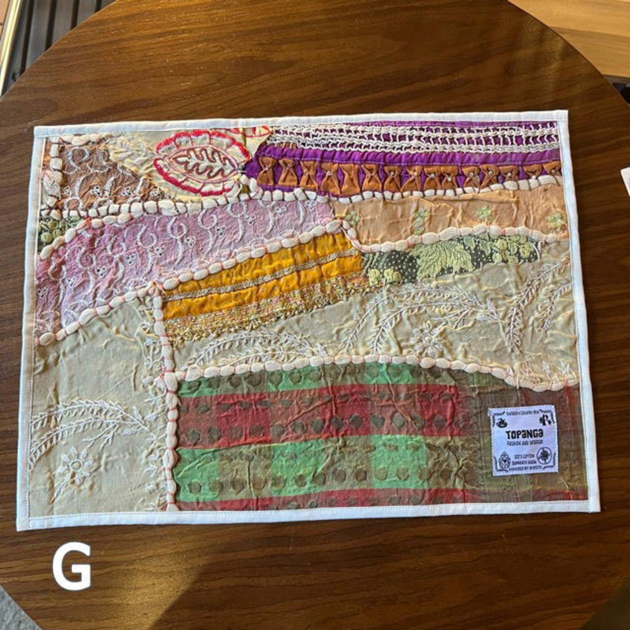 TOPANGA Kitchen India Vintage Sari Embroidery Lunch Mat 40×30cm 20Type　インド　ヴィンテージサリー刺繍ランチマット　20種【メール便可】