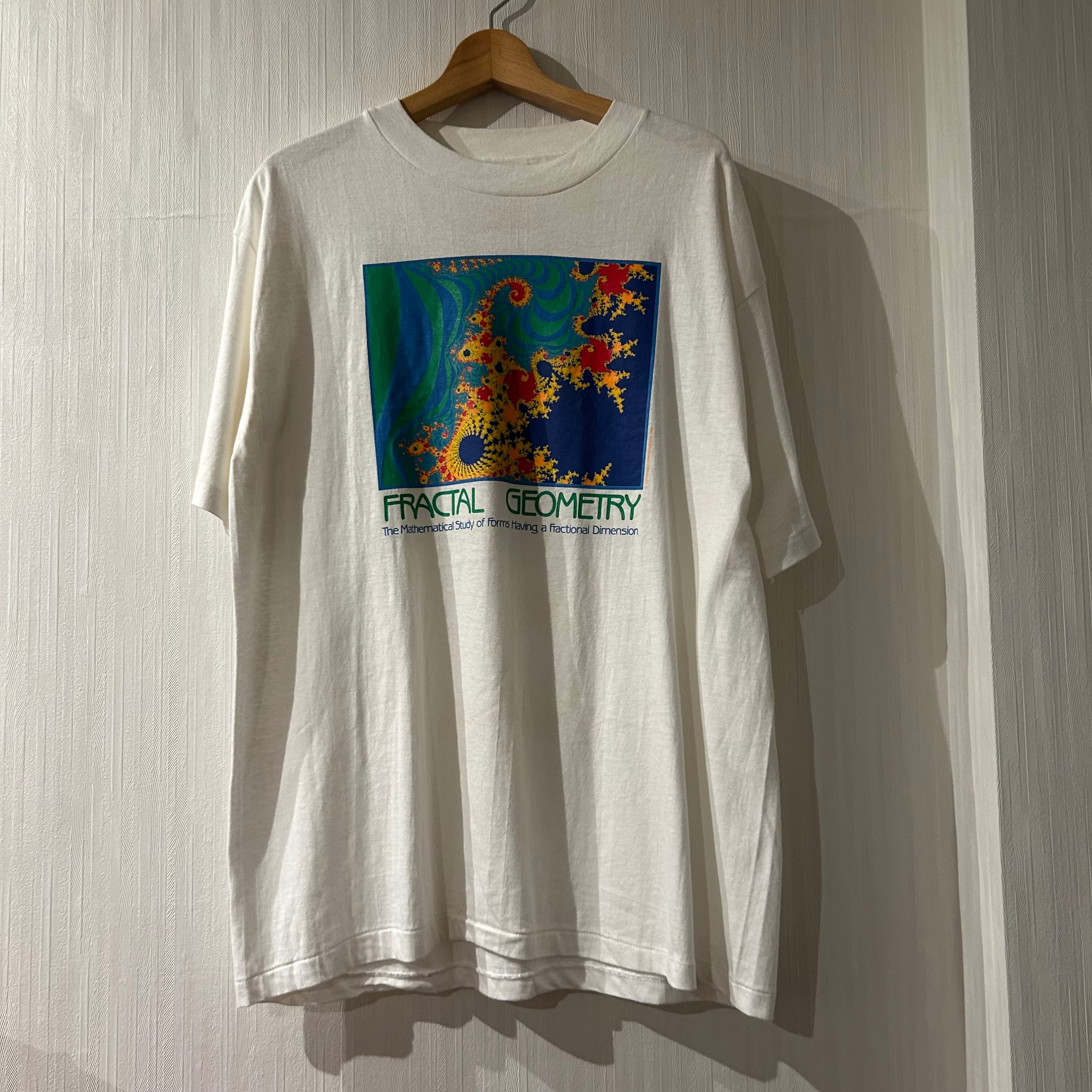 "DEAD STOCK" 1989s “FRACTAL GEOMETRY” fractal art T-shirt
