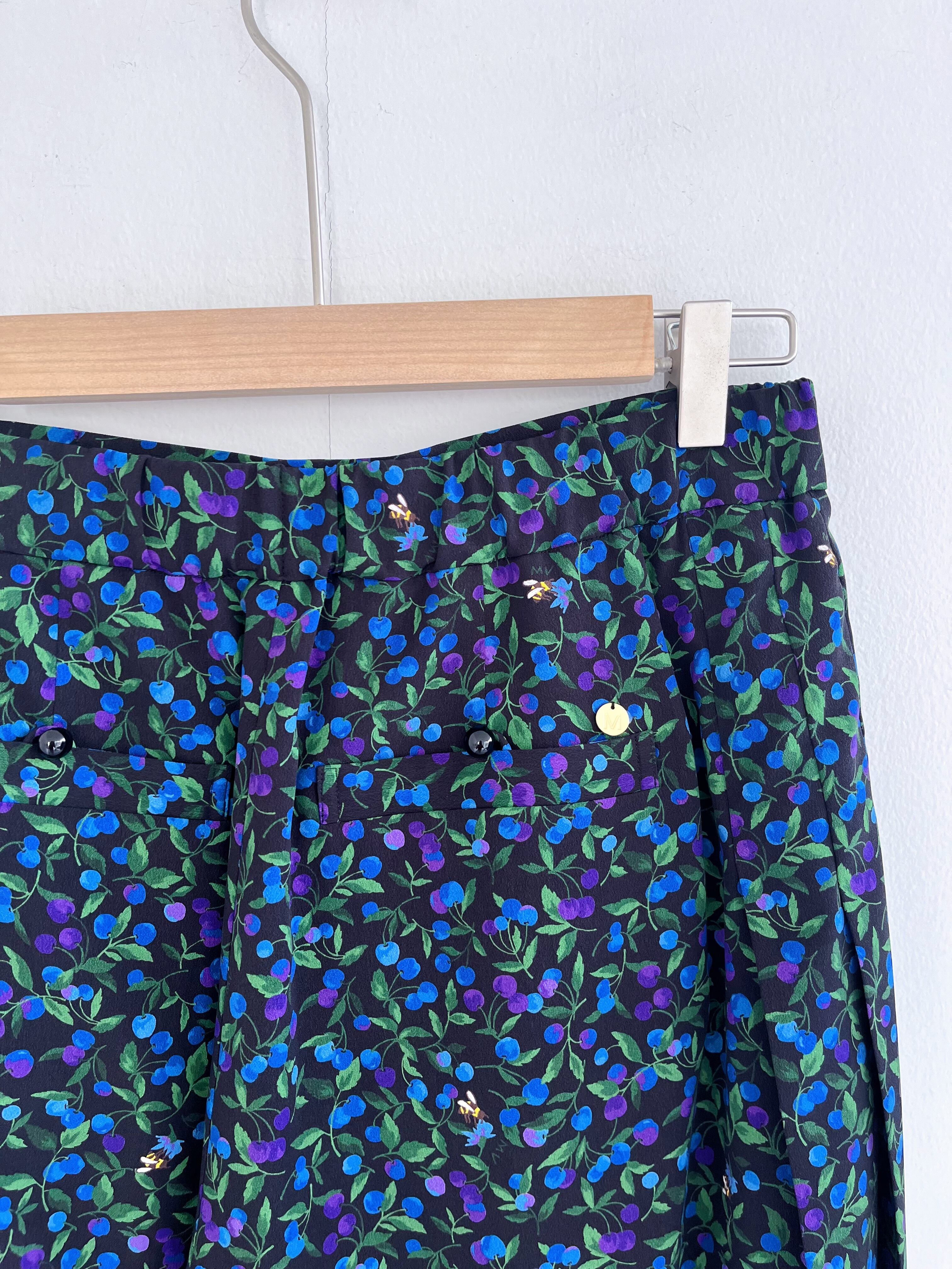 MUVEIL パンツ リンゴ柄 楽天市場】【中古】【期間限定値下げ】MUVEIL / ミュベールアップル