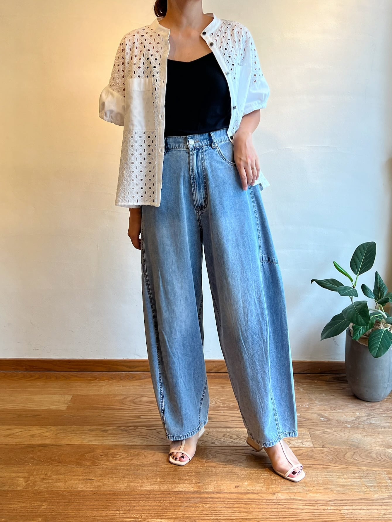 Dignite collier / カーブデニムパンツ | anouk