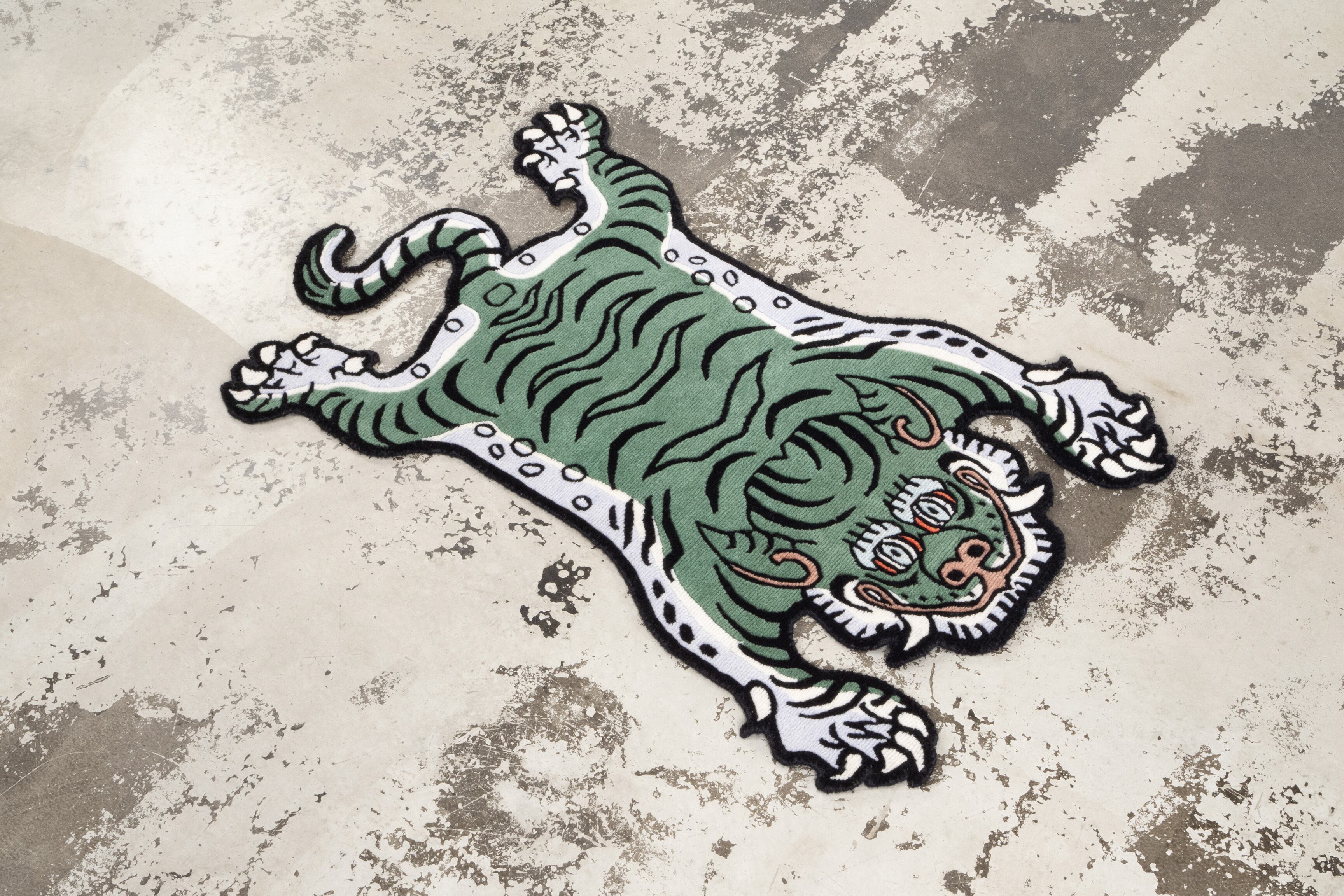 Tibetan Tiger Rug 《Sサイズ•ウール・オリジナル2・フォレスト