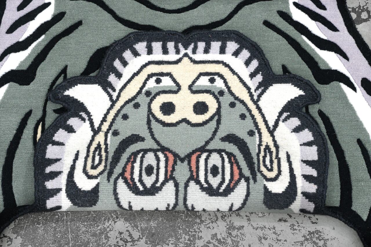 Tibetan Tiger Rug 《Lサイズ•ウール・オリジナル2・アラジングリーン
