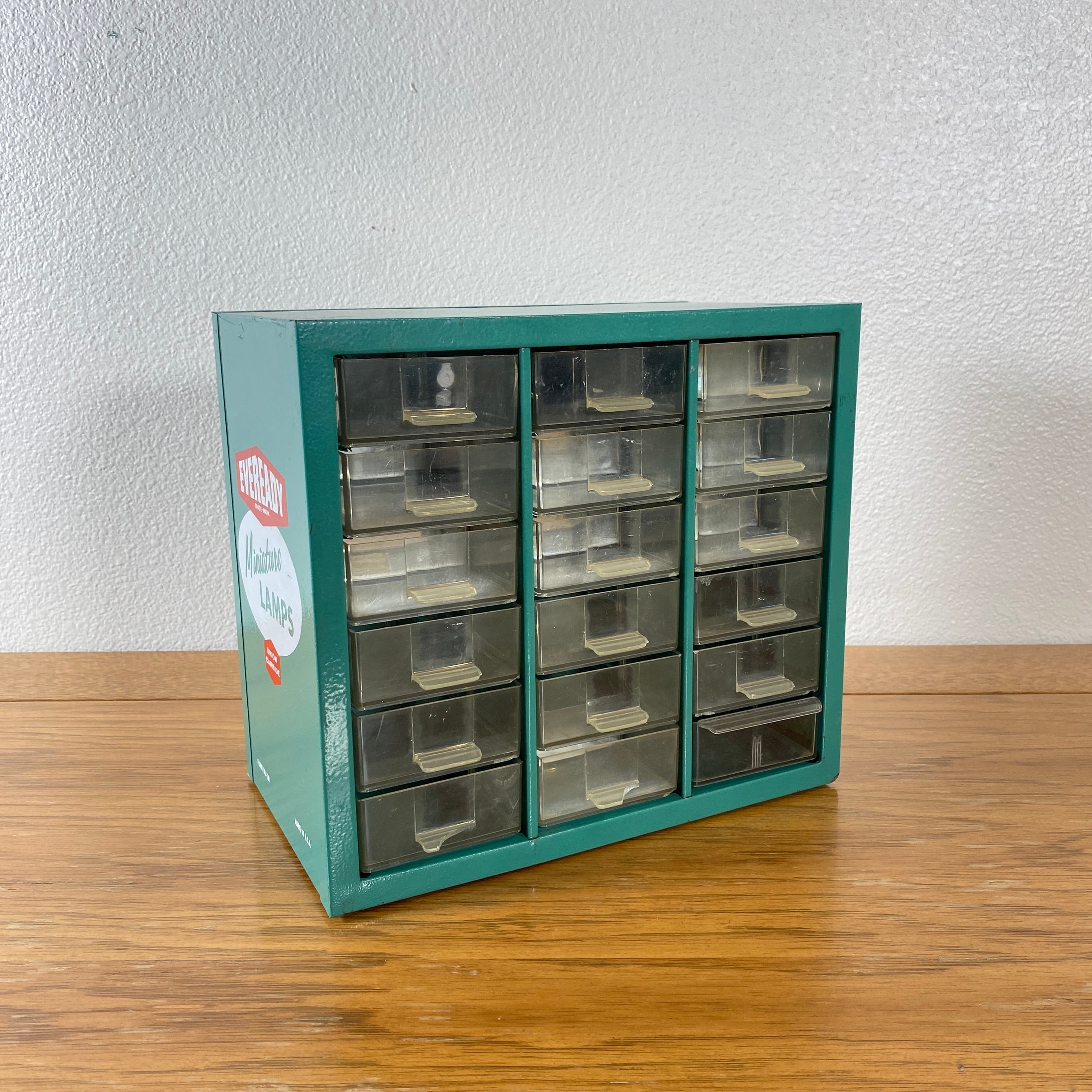 877 アメリカ ビンテージ パーツキャビネット EVEREADY