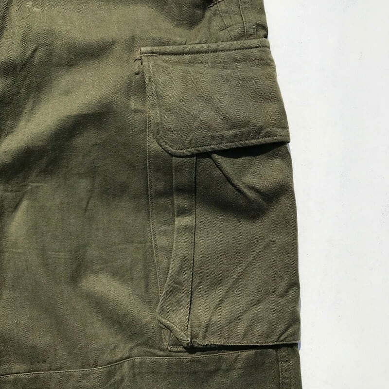 60's フランス軍 M47 カーゴパンツ 後期型 ヘリンボーン HBT 60's フランス軍 M47 カーゴパンツ 後期型 ヘリンボーン HBT