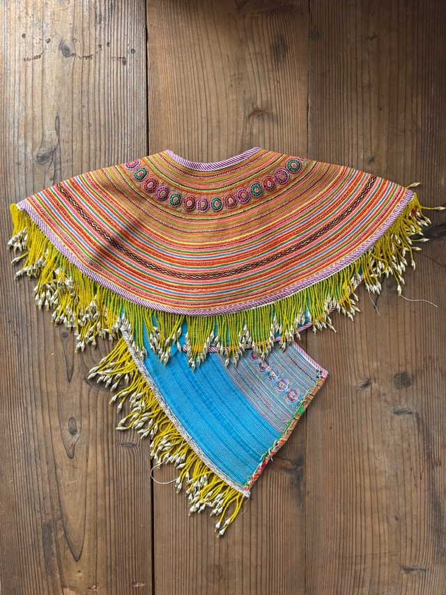 花モン族 Flower hmong つけ襟①