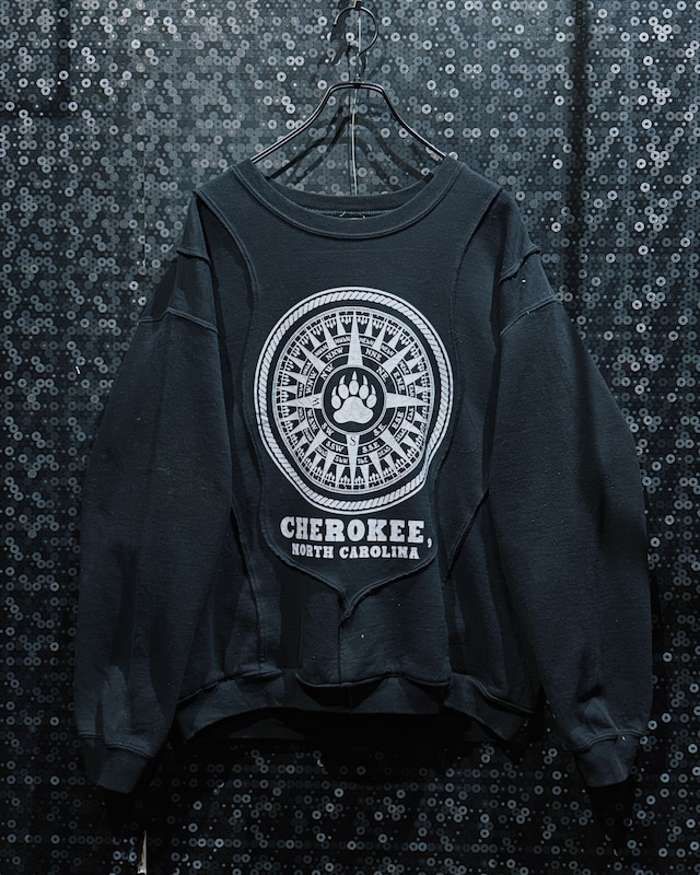 【ÆIEM】"再倖築" mulch color docking remake quattro arm pullover sweat