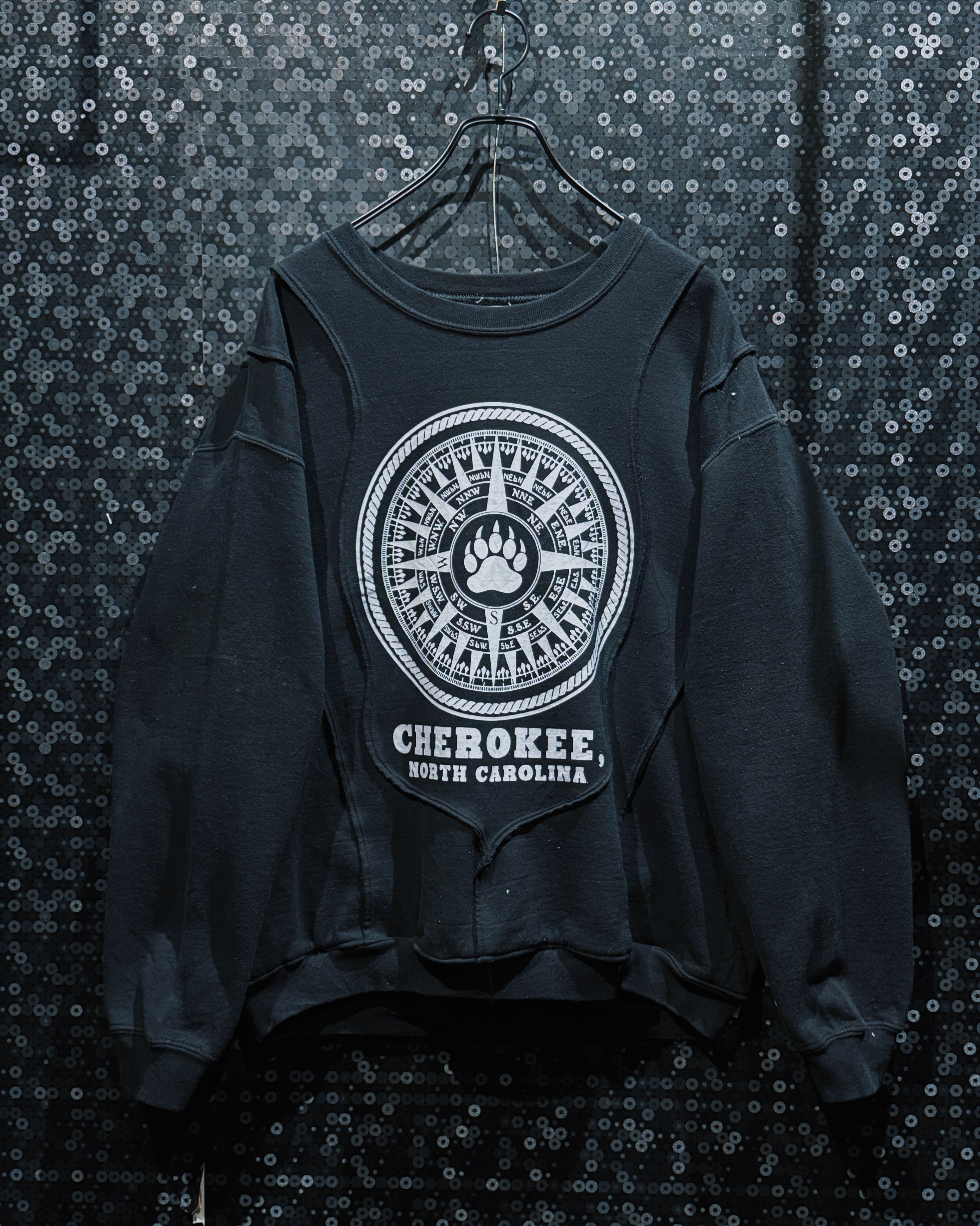 【ÆIEM】"再倖築" mulch color docking remake quattro arm pullover sweat