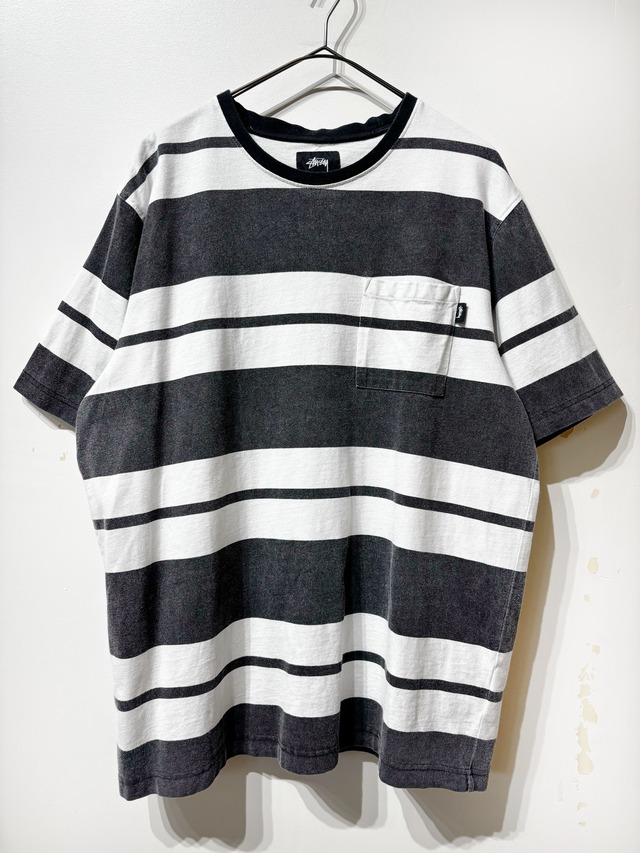 （CS2322）STUSSY border pocket T-shirt