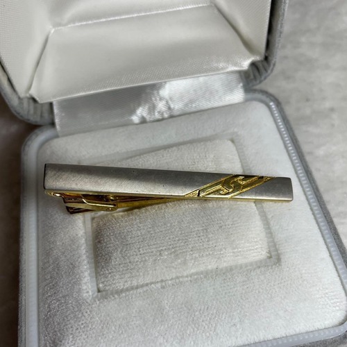 GIVENCHY ネクタイピン　#999