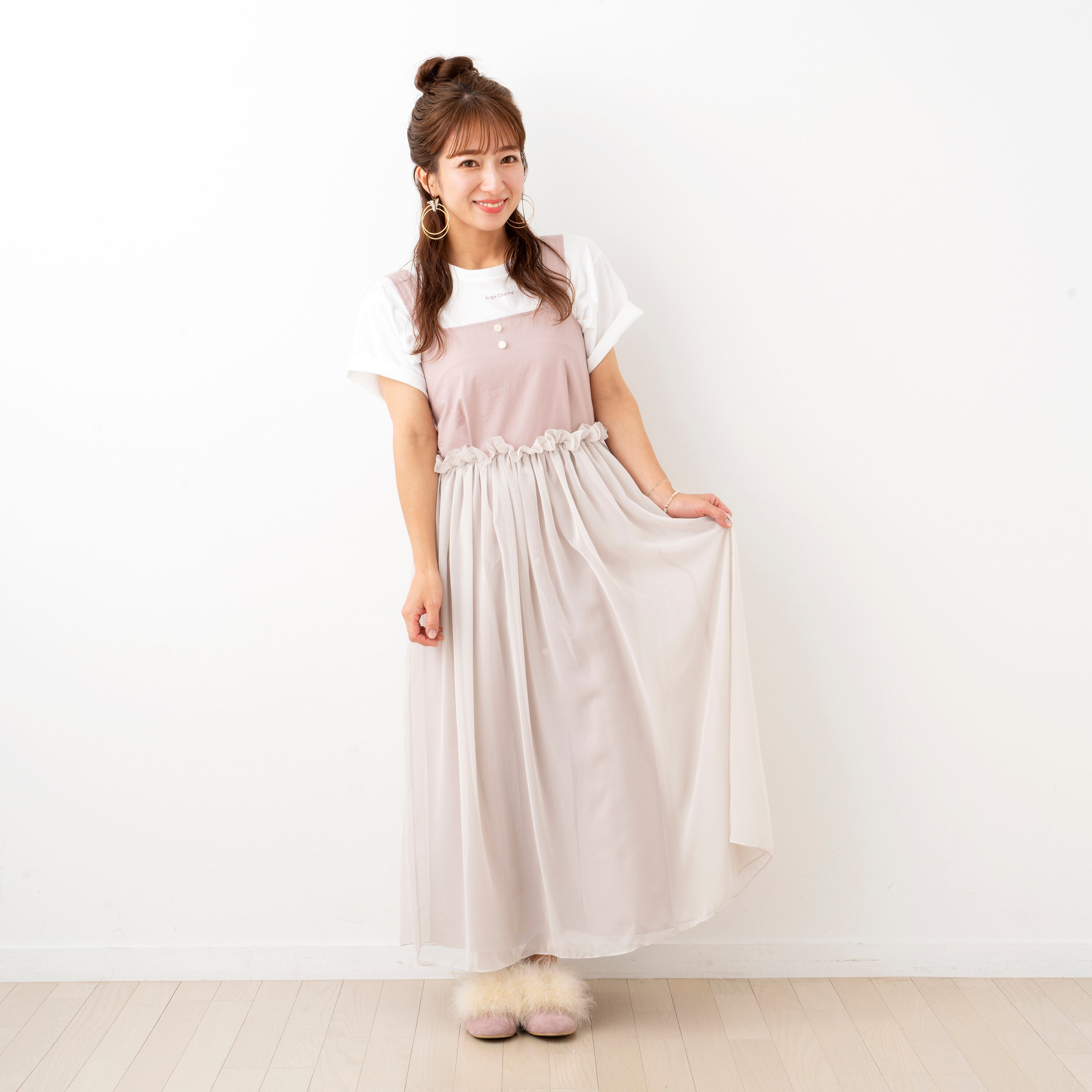 エプロンワンピース ピンク Angecharme エプロンワンピース ピンク Angecharme