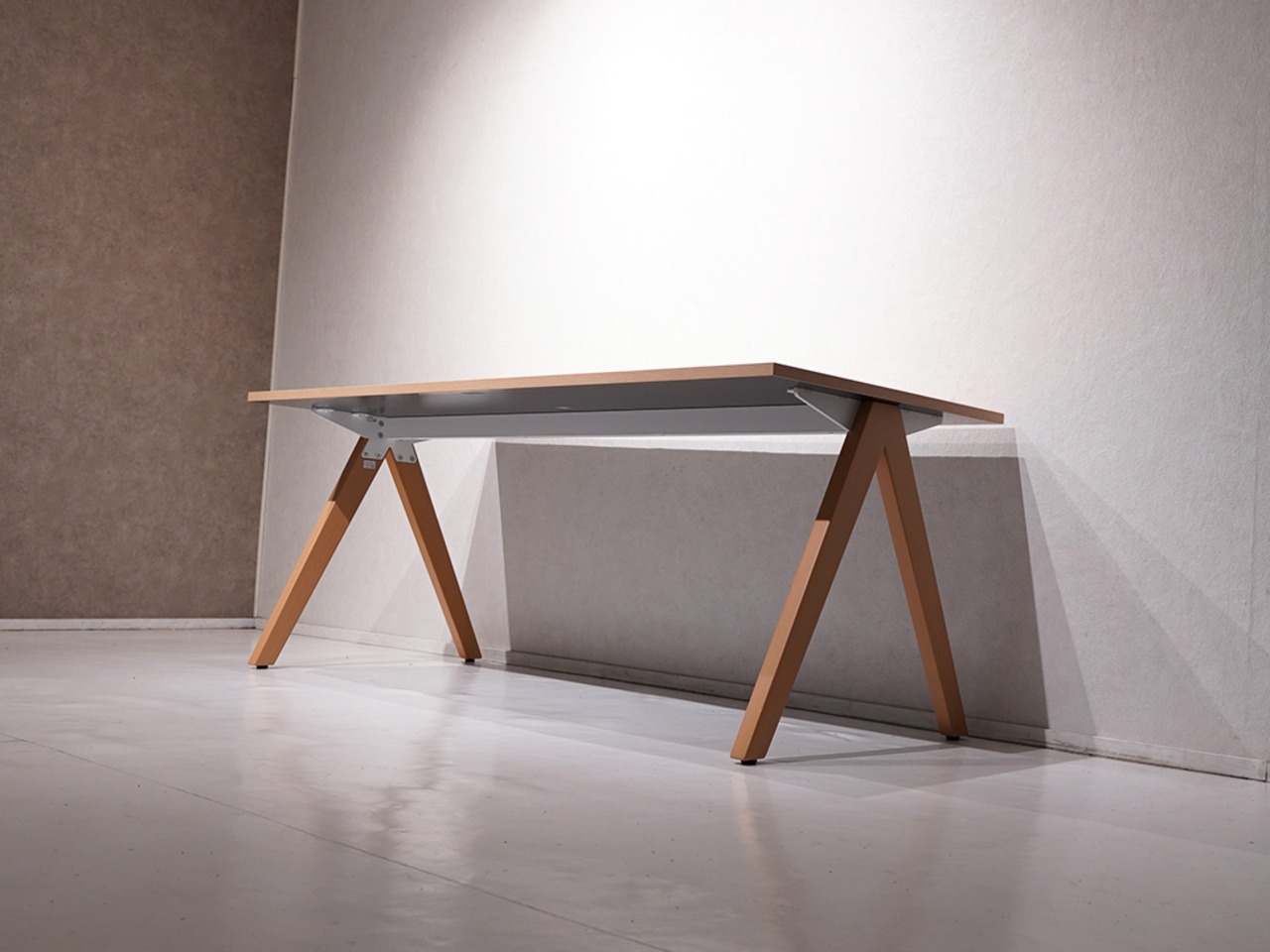 KOKUYO DAYS OFFICE wood tilt ダイニングテーブル / ナチュラル 北欧 コクヨ デイズオフィス ウッドチルト / 関連:アクタス HAY ムート