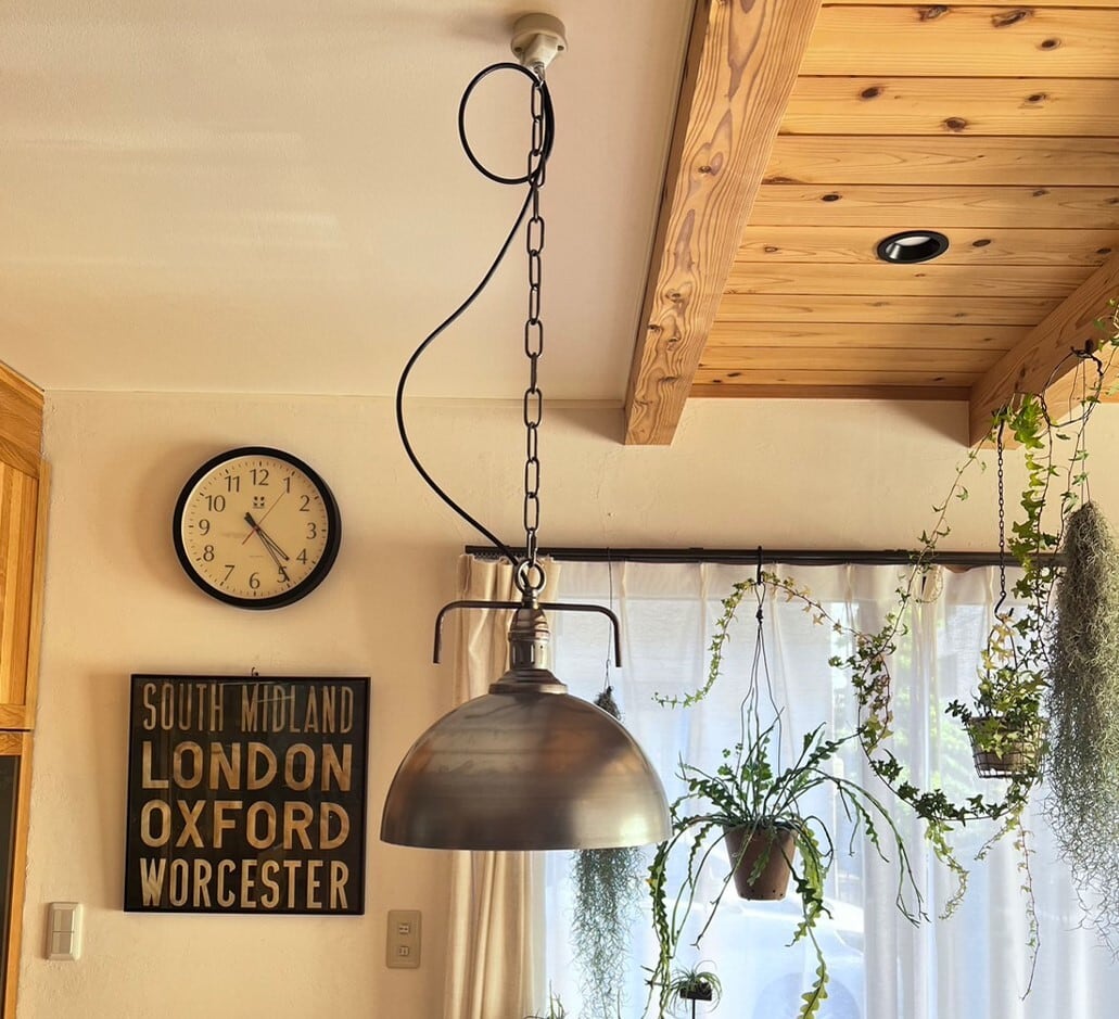 ホワイトドーム型 ペンダントライト SOHO 天井照明 ビンテージ照明