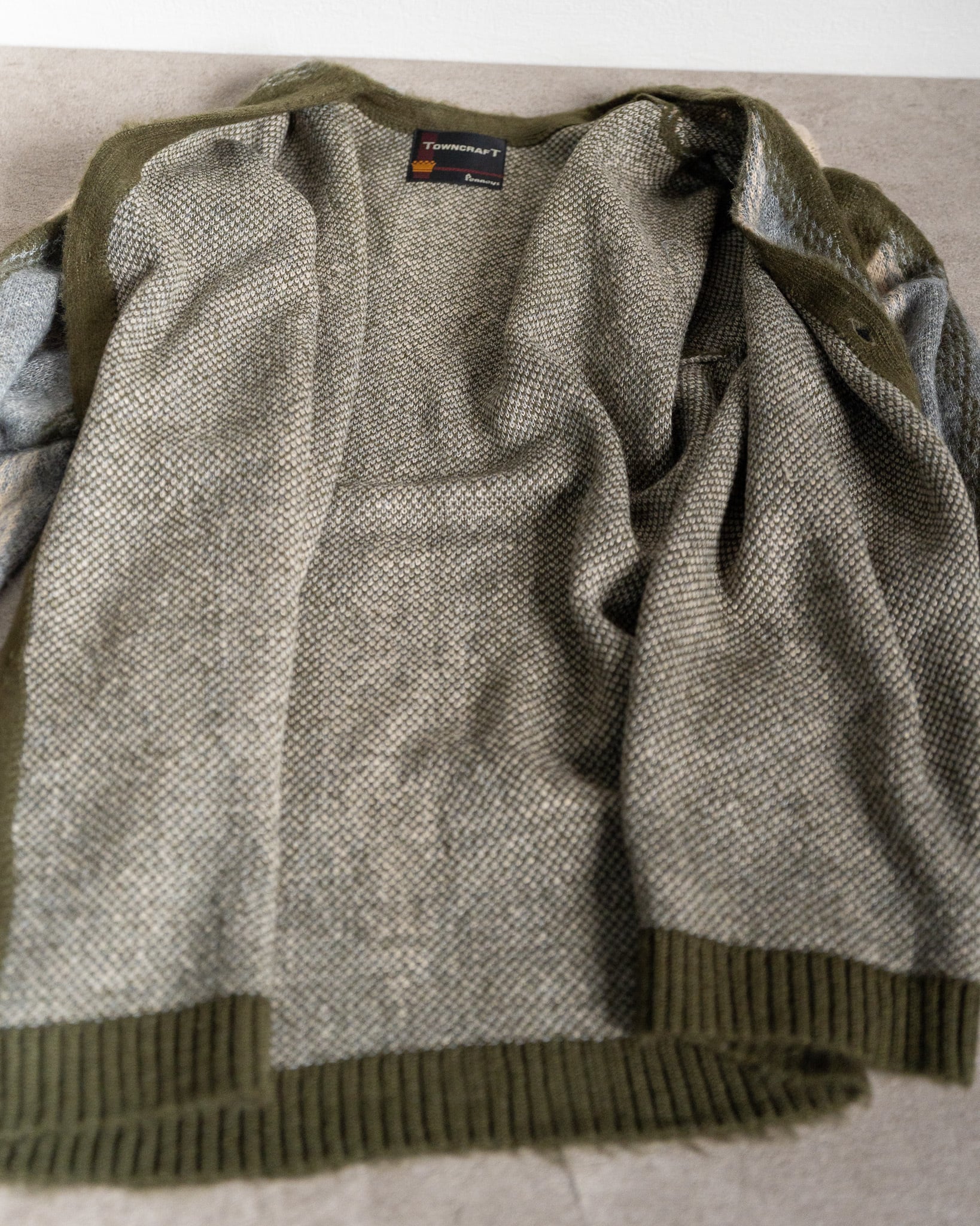 TOWN CRAFT】Vintage Pattern Shaggy Cardigan 