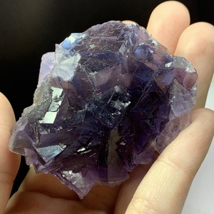 透明感あり✩美しい色合いフローライト原石クラスター