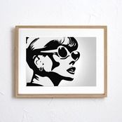 Audrey Hepburn｜永遠のスタイルアイコンを描くアートポスター｜上品で洗練された空間を演出｜額縁セット・国内生産・A3ポスター