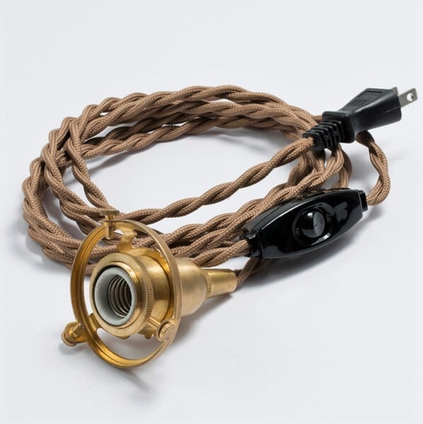 【照明】中間スイッチ付ソケットコードE17プラグタイプ【2843】