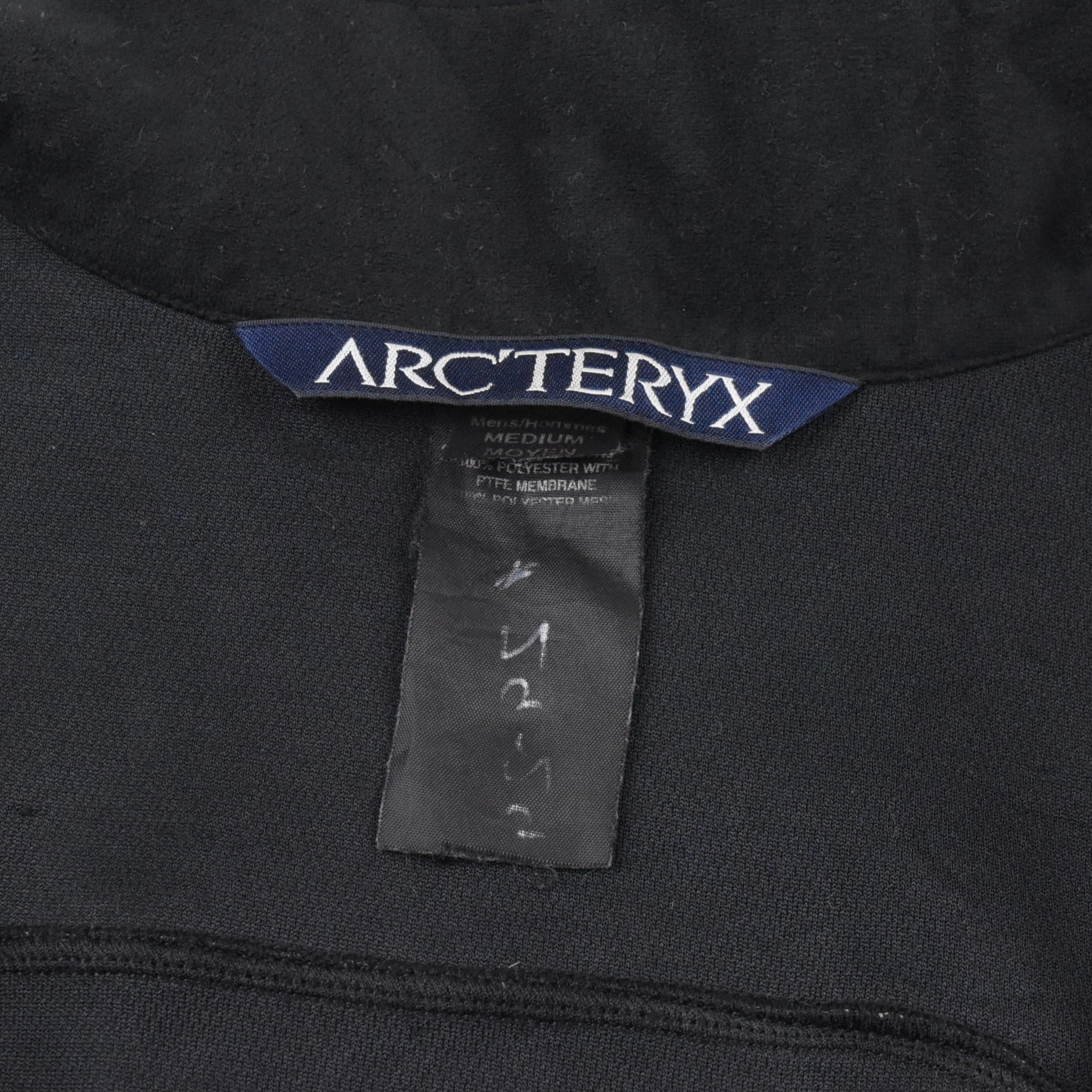 ARC'TERYX SIGMA LT JACKET ''BLACK'' | PLAIRE