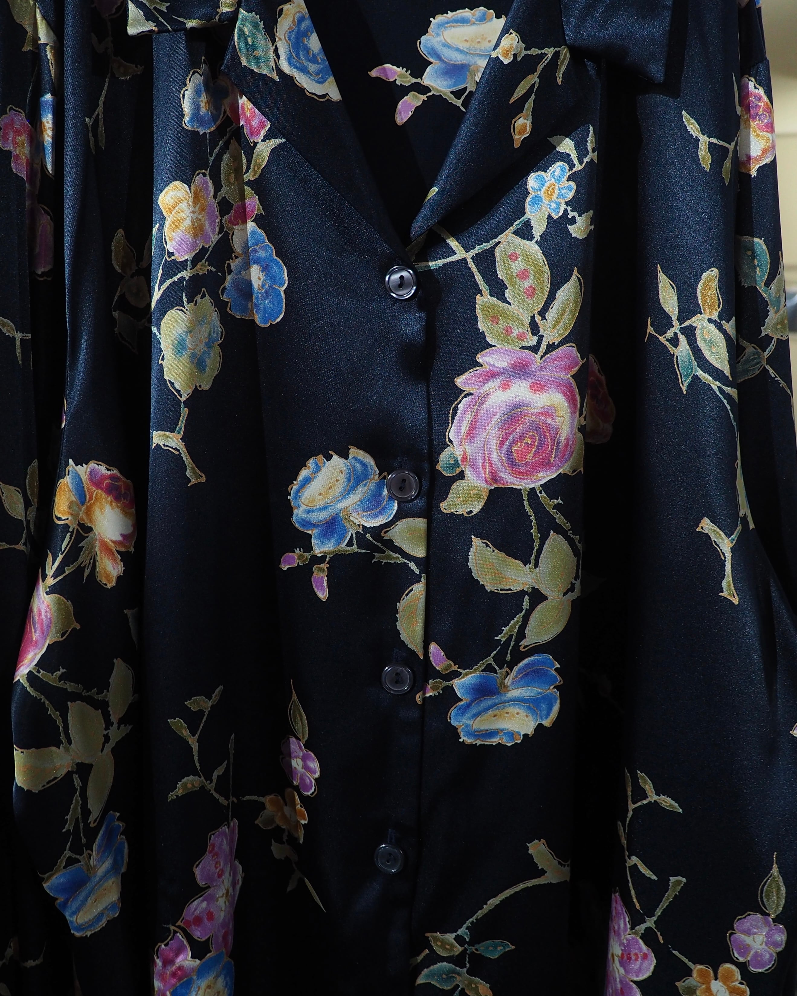 Beautiful Luxury Flower printed Drape loose Open collar Shirt