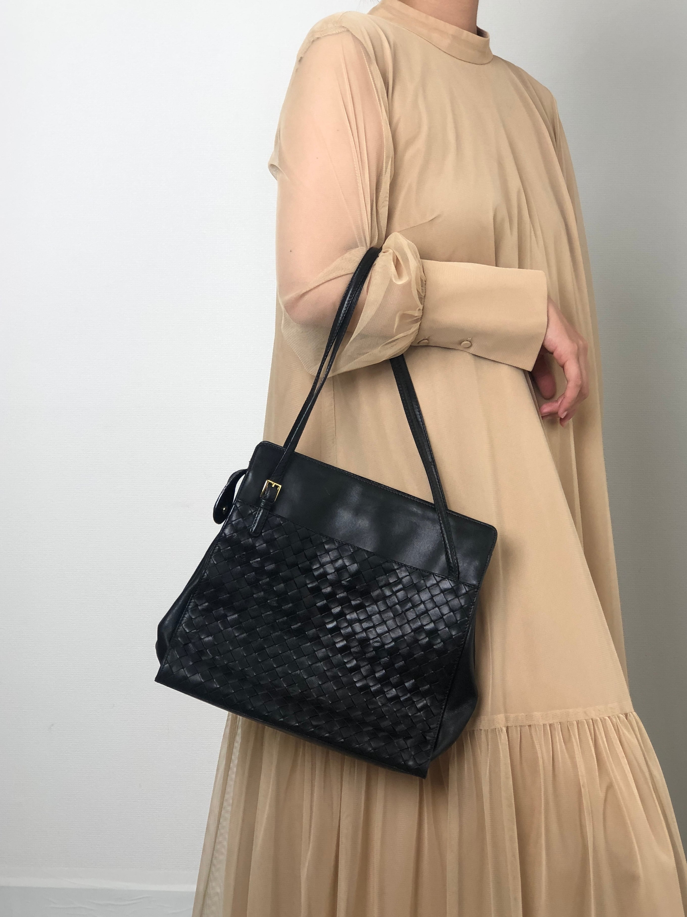 Bottega Veneta ボッテガ・ヴェネタ ハンドバッグ ブラック イントレチャート レザー トートバッグ vintage ヴィンテージ オールド egp857