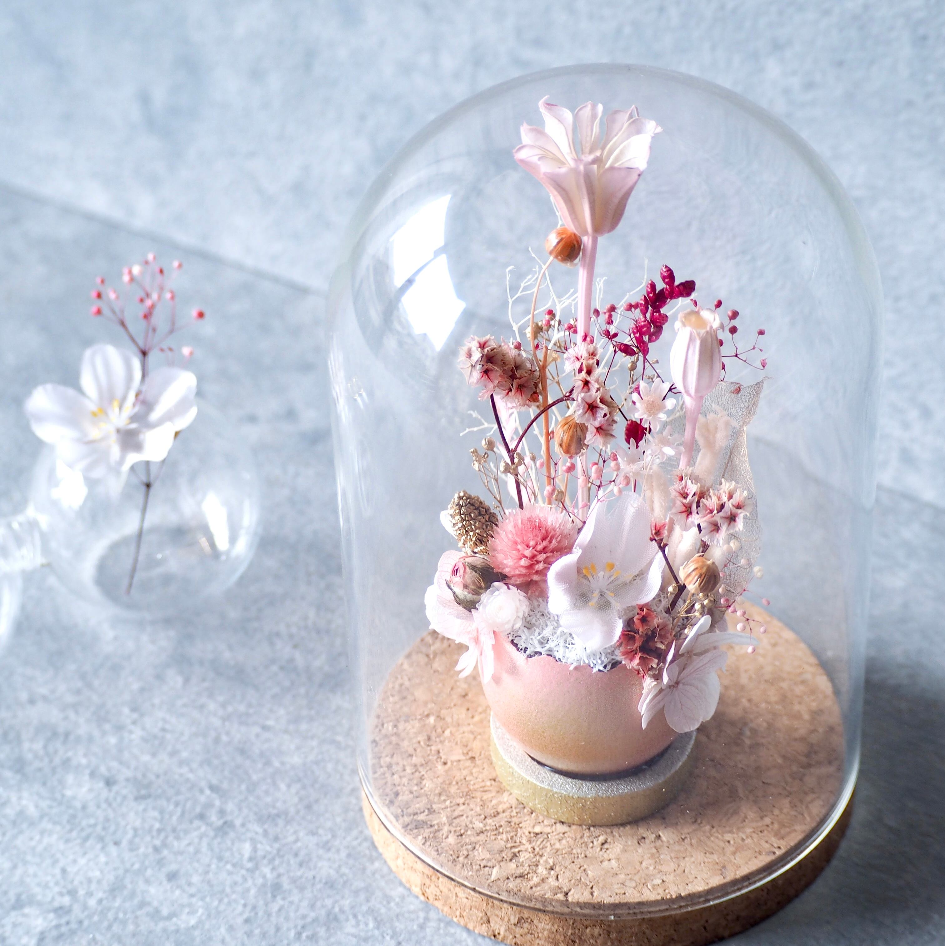 卵に眠る花の箱庭『春の野原/桜』 | 花のインテリア工房「銀世界」