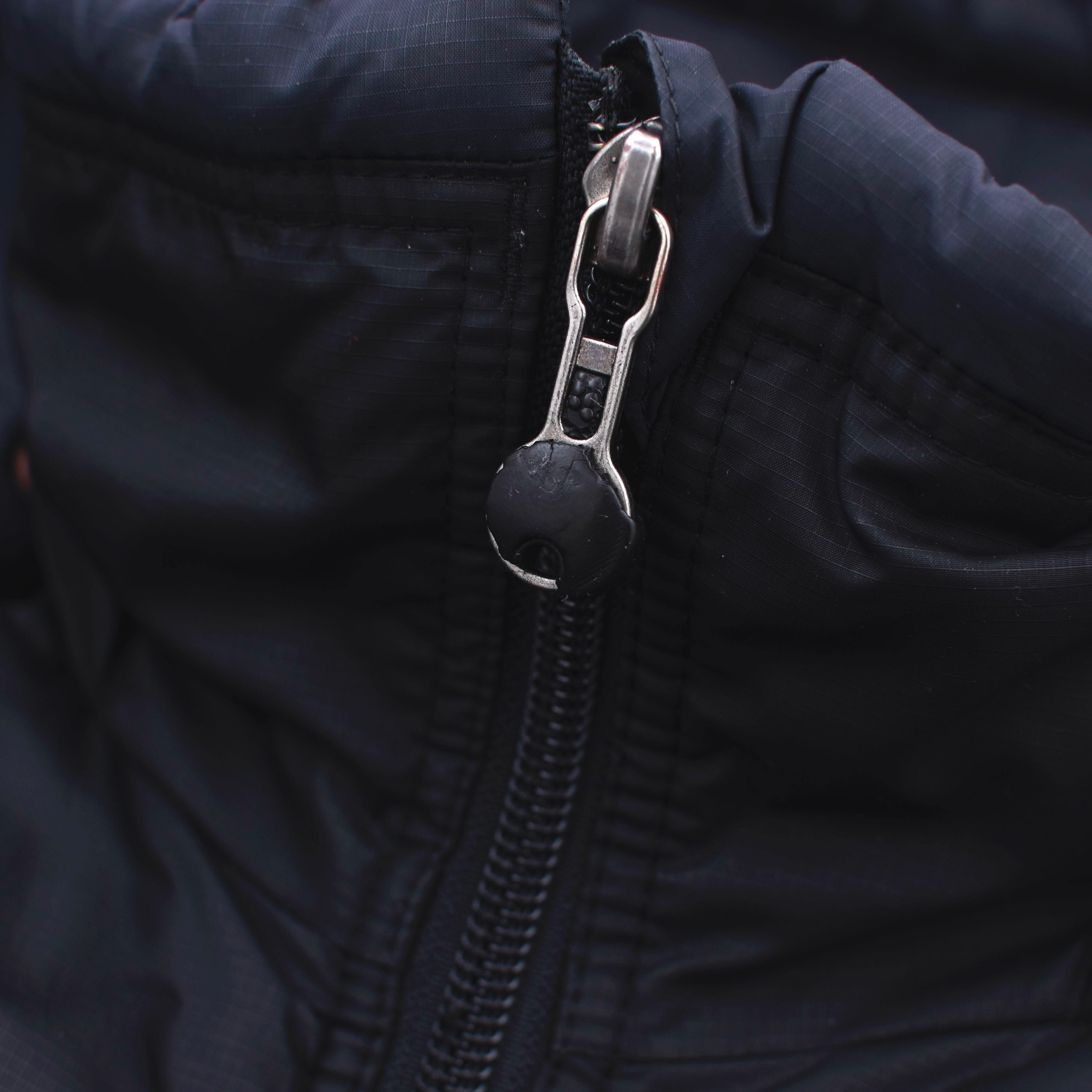 patagonia puff jacket 83990FA black XL | 古着屋 grin days patagonia puff jacket 83990FA black XL | 古着屋 grin days