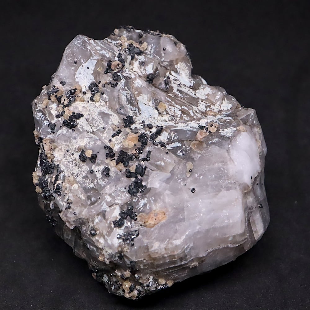 ブラック スピネル グラファイト カルサイト 244g SPN010原石 天然石